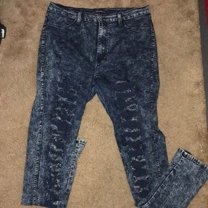 distressed woman’s jeans